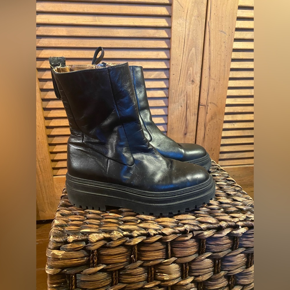 Zara Platform Black Boots Leather